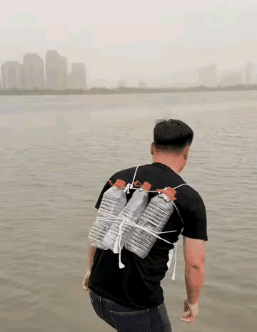 大哥，你想干嘛[大笑][大笑][大笑]