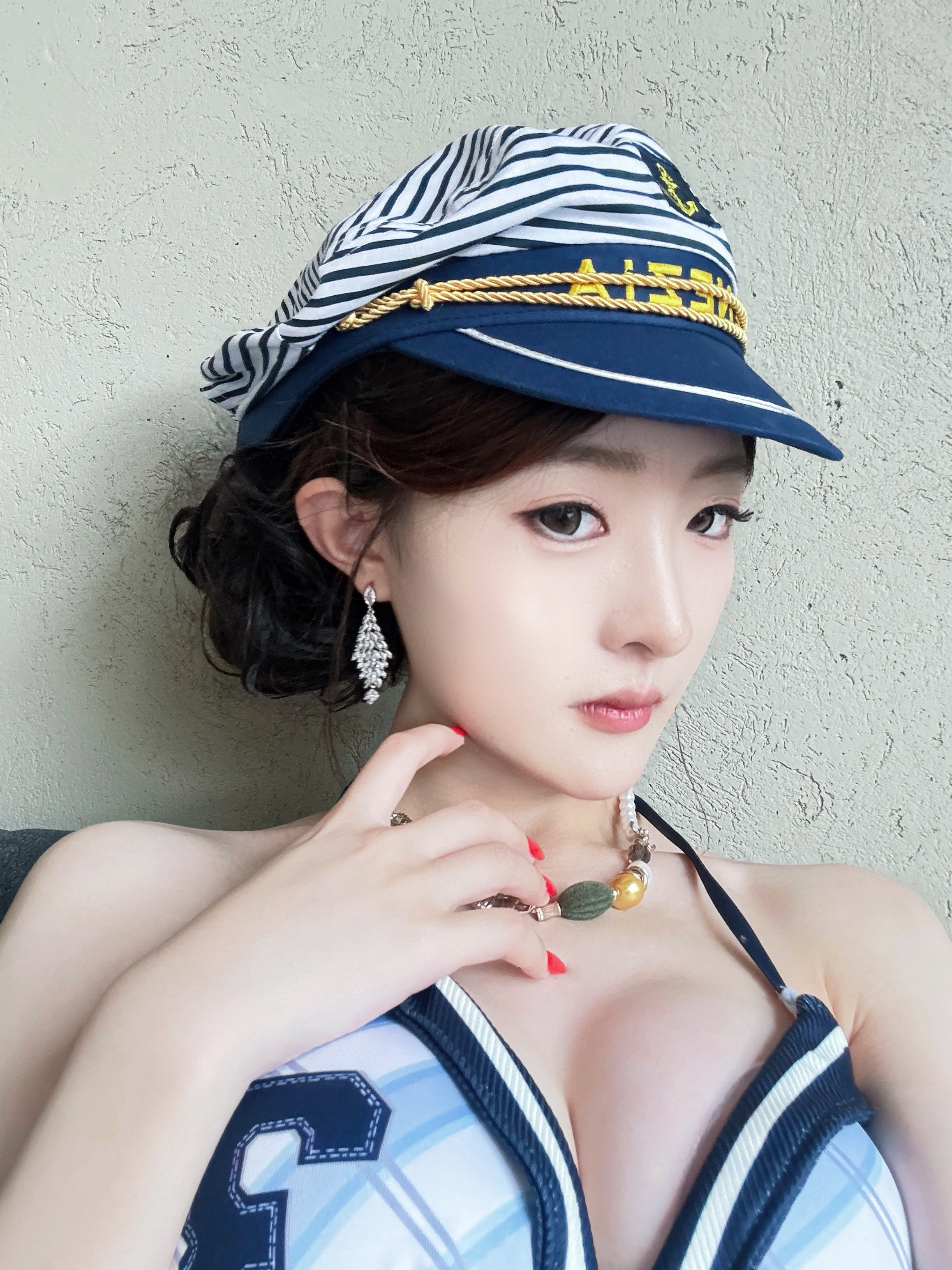 浅浅更新一下自拍[超话]热门美女榜 ​​​