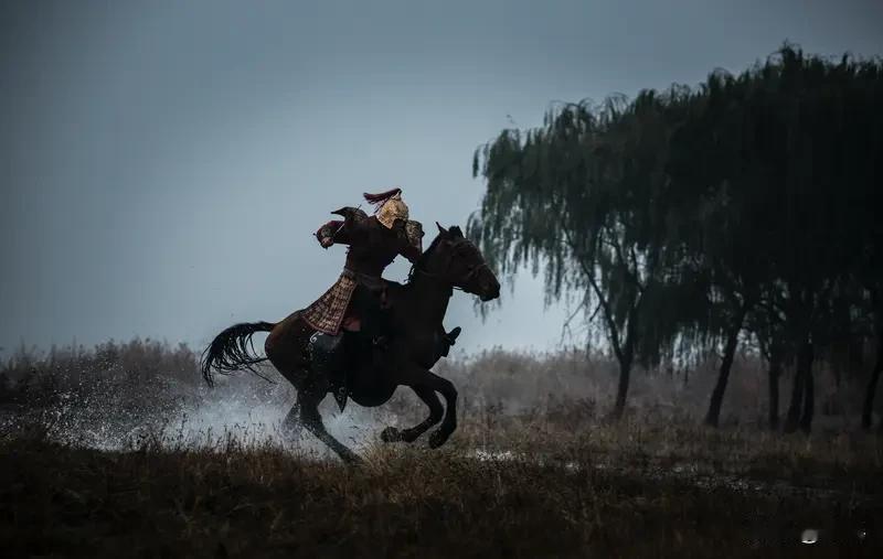 看到“古有快马送信”上联
觉得挺有意思
从词性结构看
下联应是“时间词 / 介词