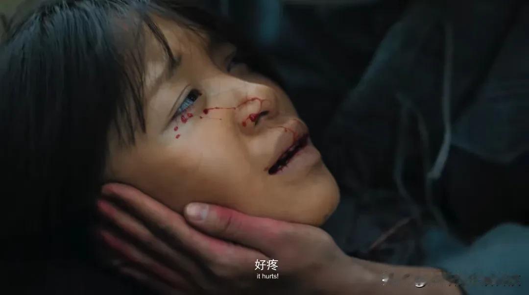 战争是残酷的，那些掠食者的子弹是没有眼睛的。“国家兴亡，匹夫有责”，红色娘子军把