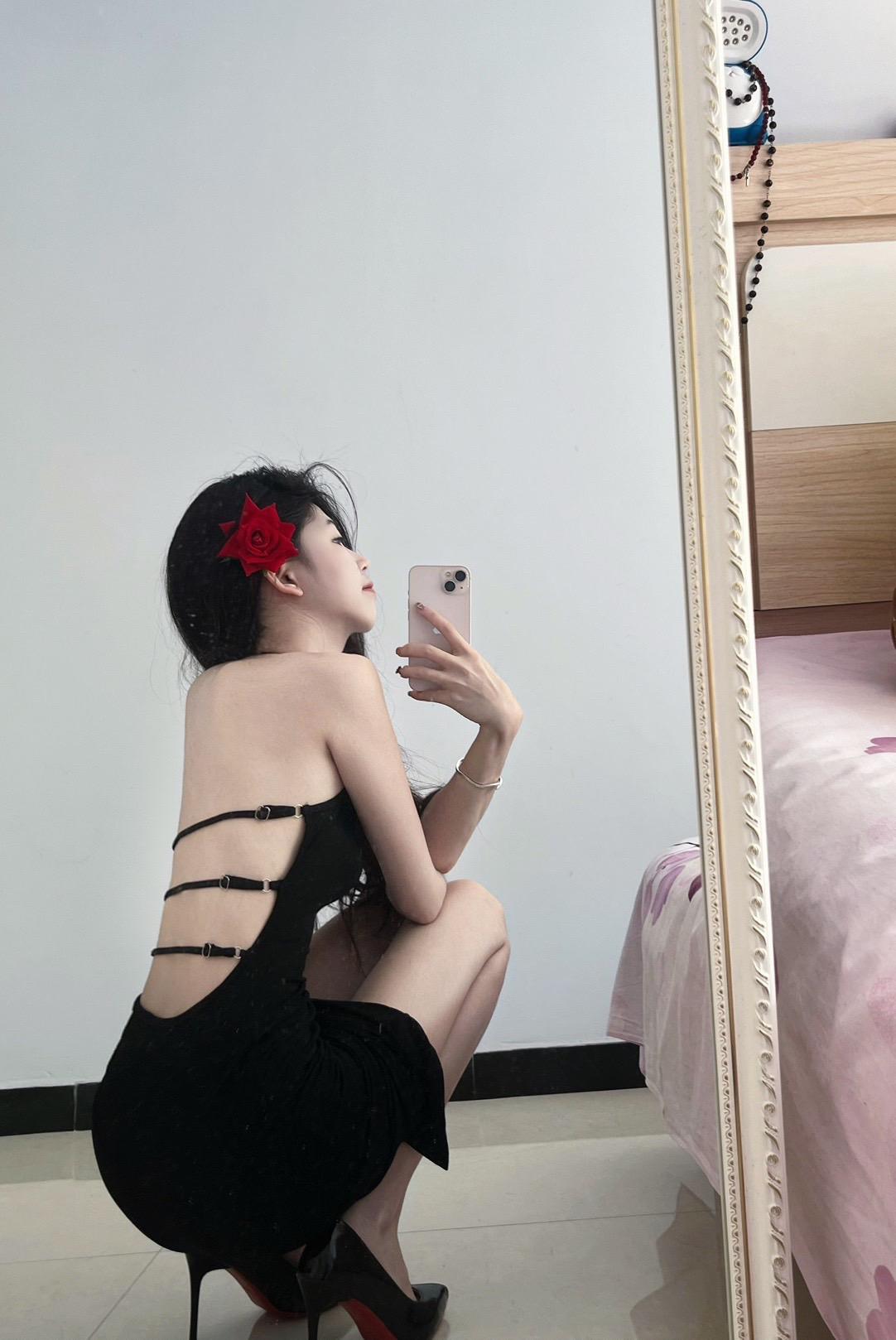 可以去你家蹭饭吗 顺便蹭蹭你对镜拍