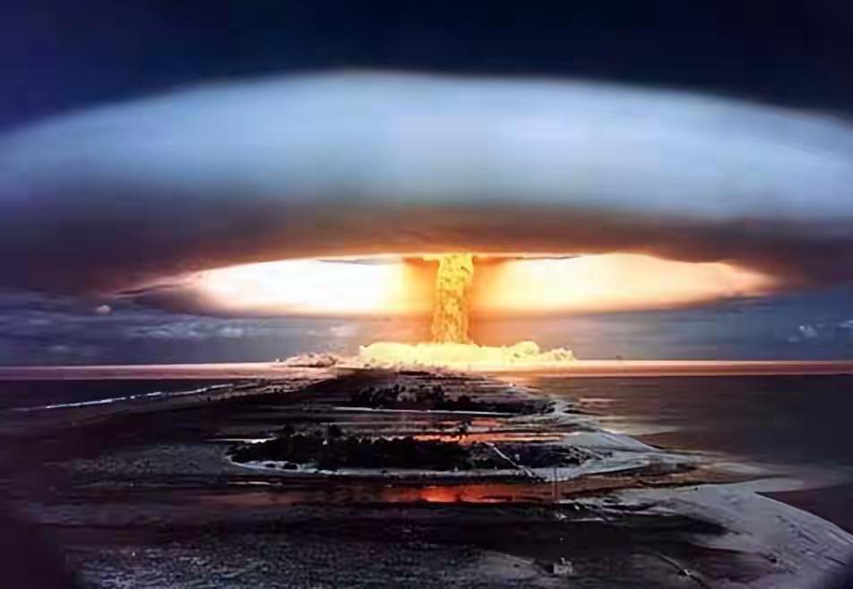 中国必须斩断倭寇脊梁骨——拥核，这个问题决不能留给下一代带来安全威胁。高市早苗崩