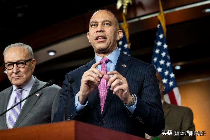 众议院少数党领袖哈基姆·杰弗里斯对川普进行了回击，后者称民主党现在是美国“最大的