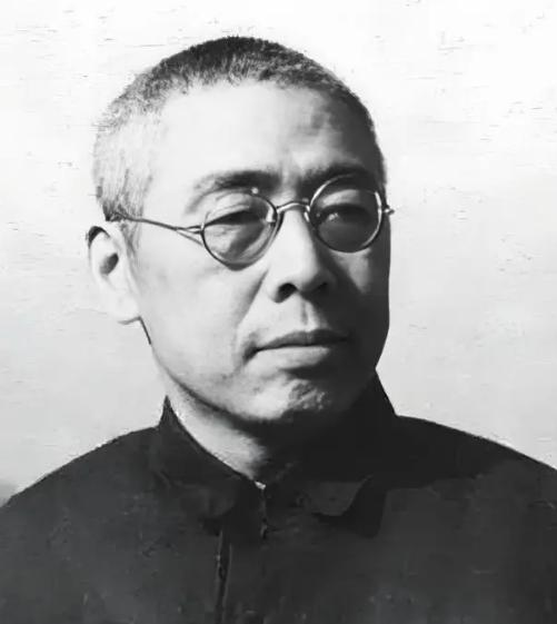 1968 年，被开除党籍的国歌词作者田汉，在狱中结束了 70 载的生命，过了 7