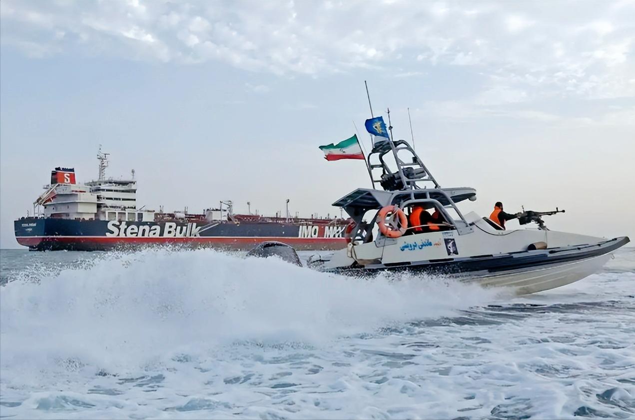 太刚了！伊朗直接给阿拉伯和欧洲国家撂下硬话，瞬间让不少国家瞬间陷入两难。

那就