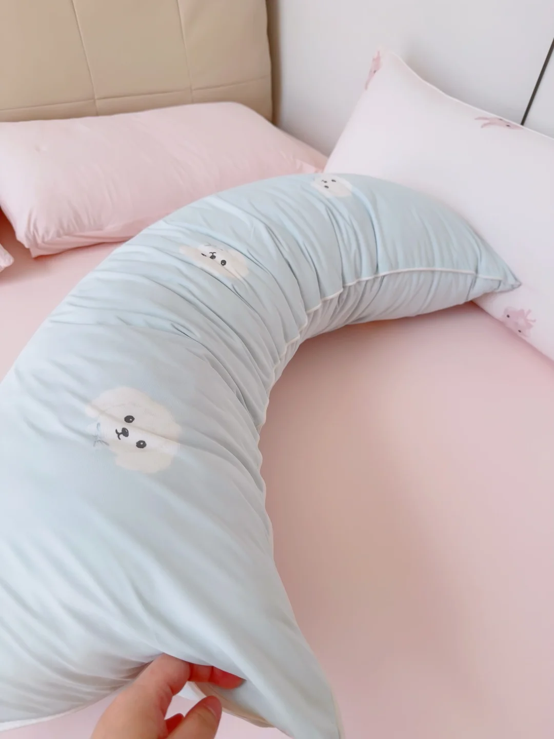 夏天睡觉😴怎么能没有凉抱枕~