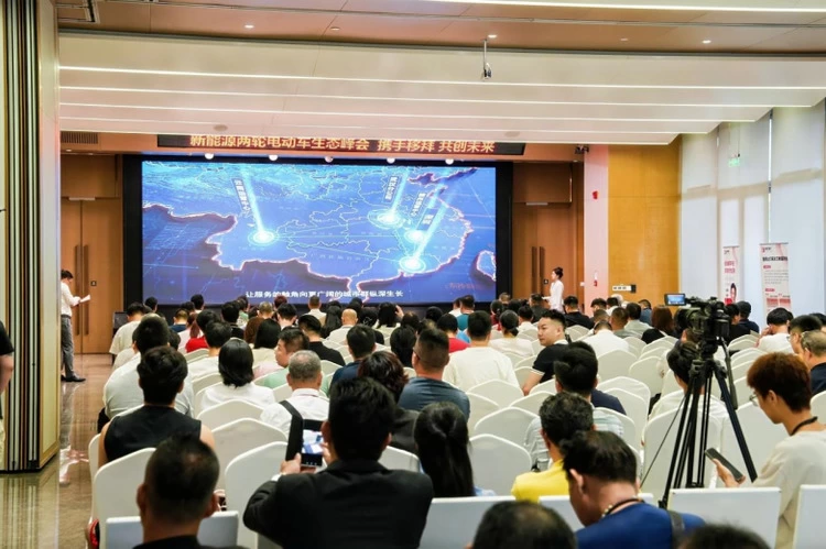 移拜骑行崛起背后：两轮车行业的平台化、生态化生存法则