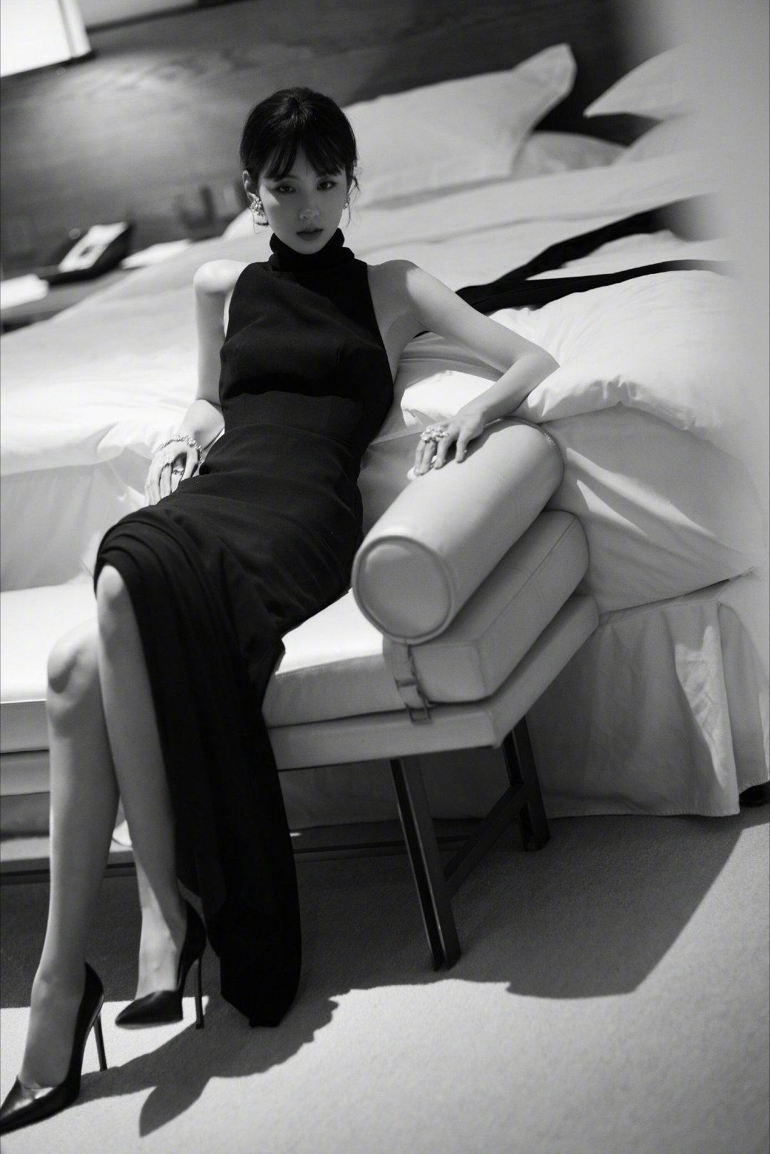 盘点陈都灵一些黑裙造型！！气质颜值真的像优雅骄傲的黑天鹅陈都灵 黑天鹅