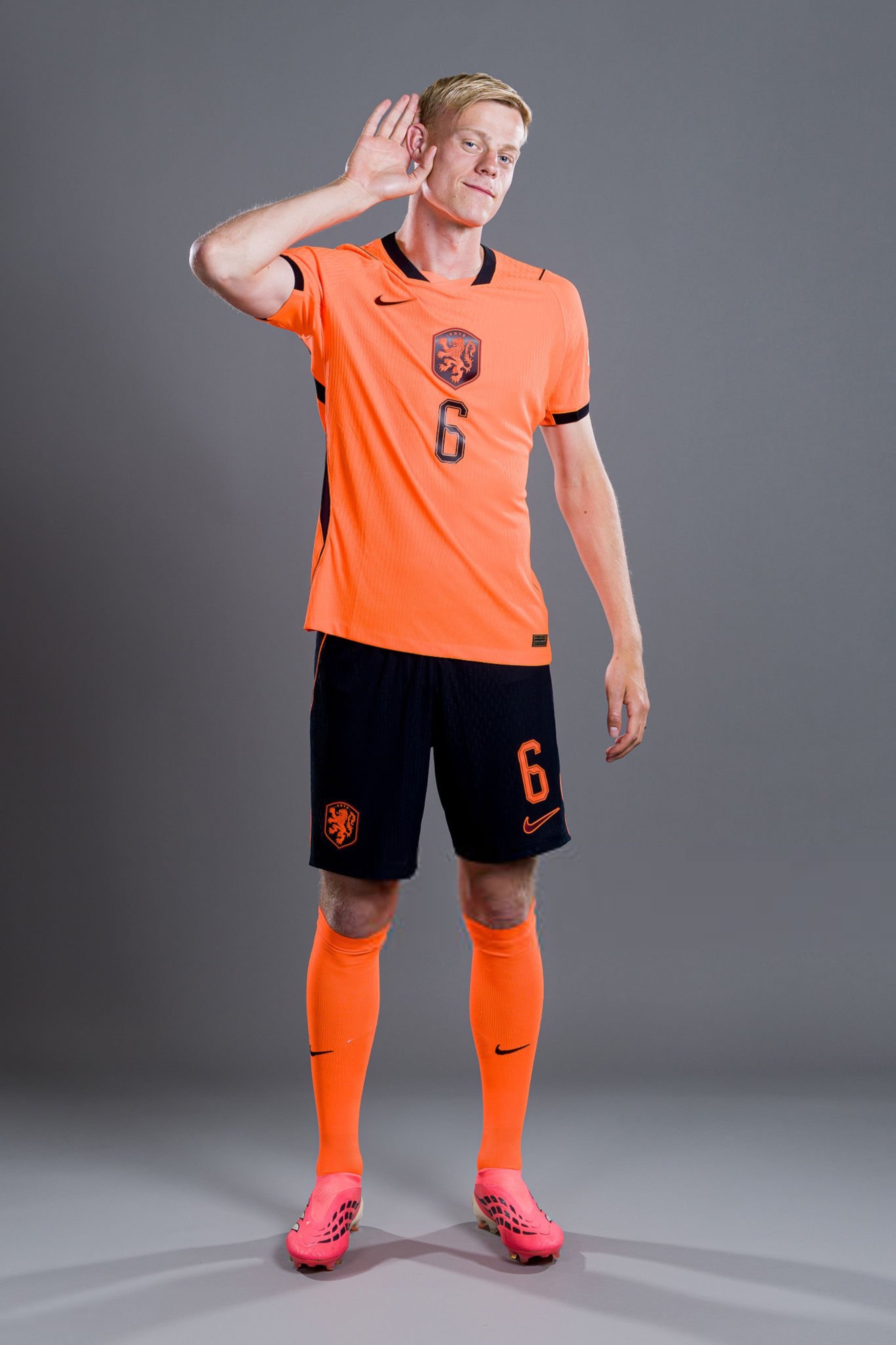 🇳🇱Jan Paul van Hecke2026美加墨世界杯荷兰球迷俱乐部围