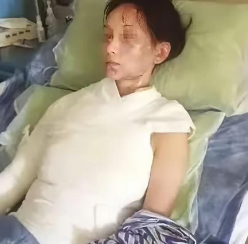 只因服务员晚加汤5分钟，一顿火锅酿成终身悲剧，太值得所有人警醒，
 
"这就是嘴