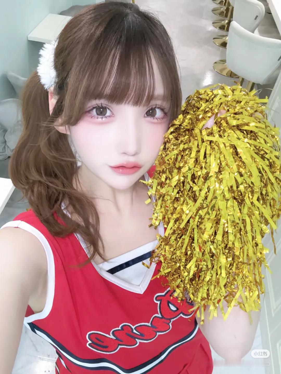 话说日本近几年就推出了许多颜值和气质都相当不错的新晋博主，而世界一就是其中之一。