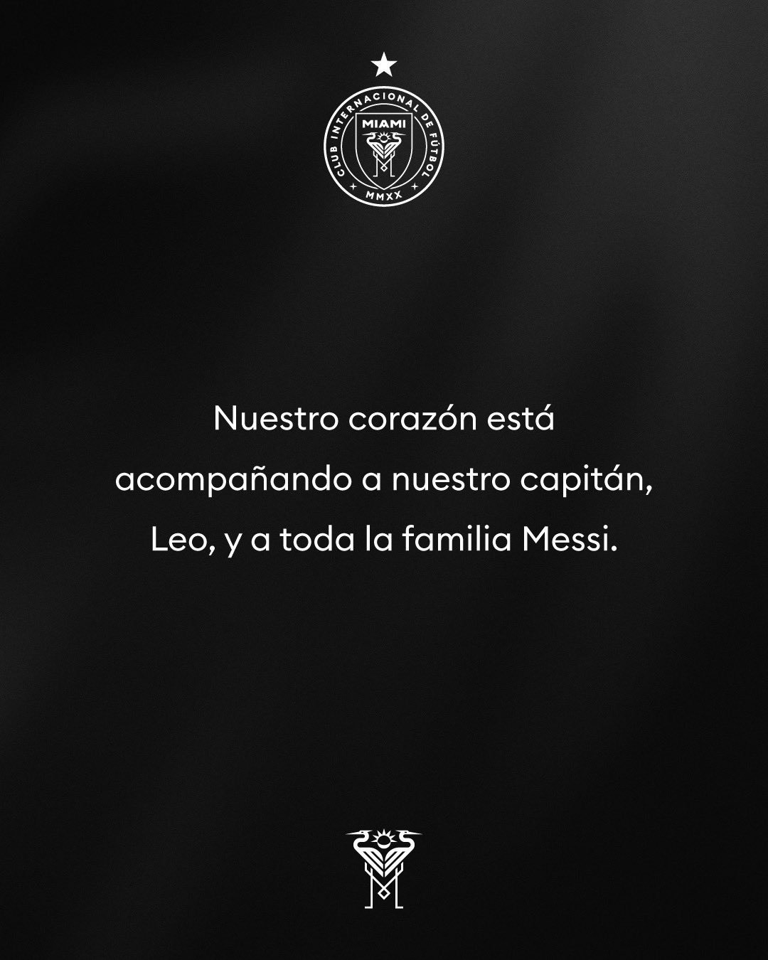 迈阿密国际官方:我们的心与我们的队长 Leo 和整个 Messi 家族同在。迈阿
