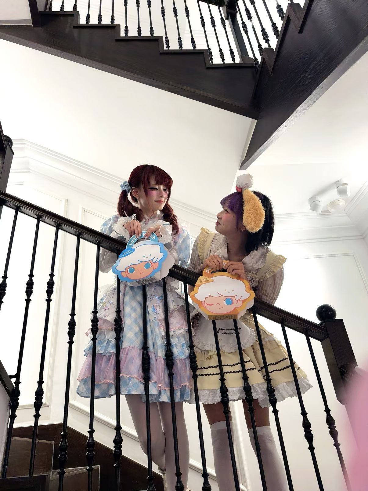 谁懂，我手搓了一个双子，但这两个小萌物在这羞涩上了