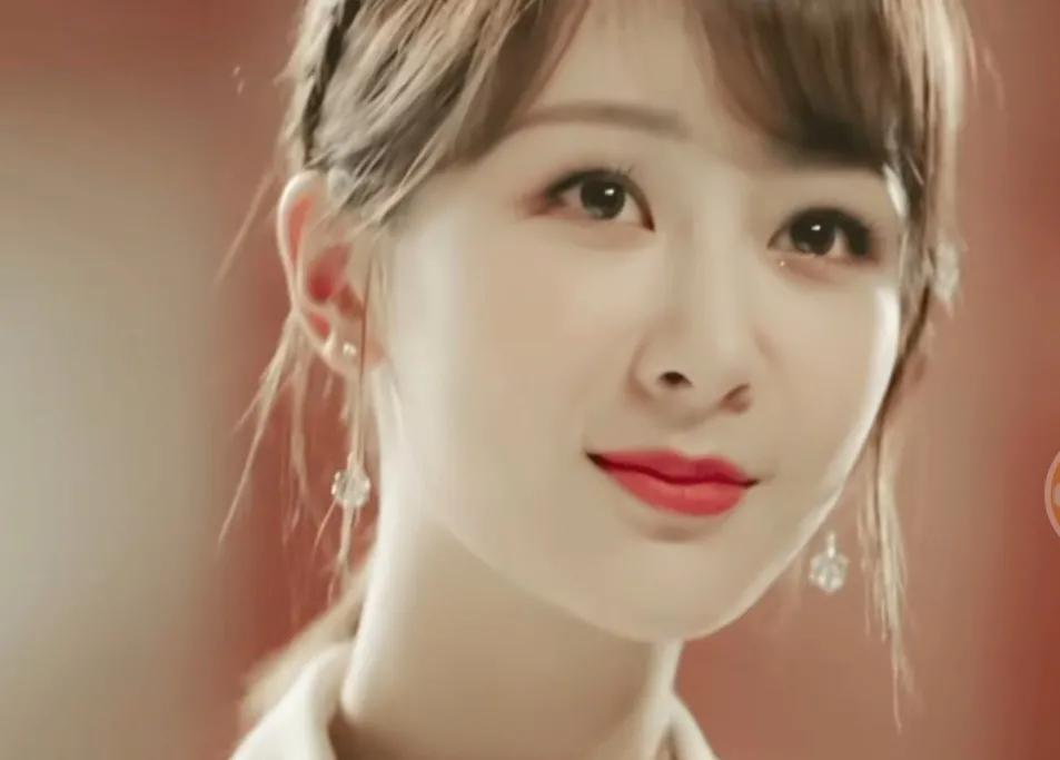 杨紫回应最离谱八卦是和张艺兴谈