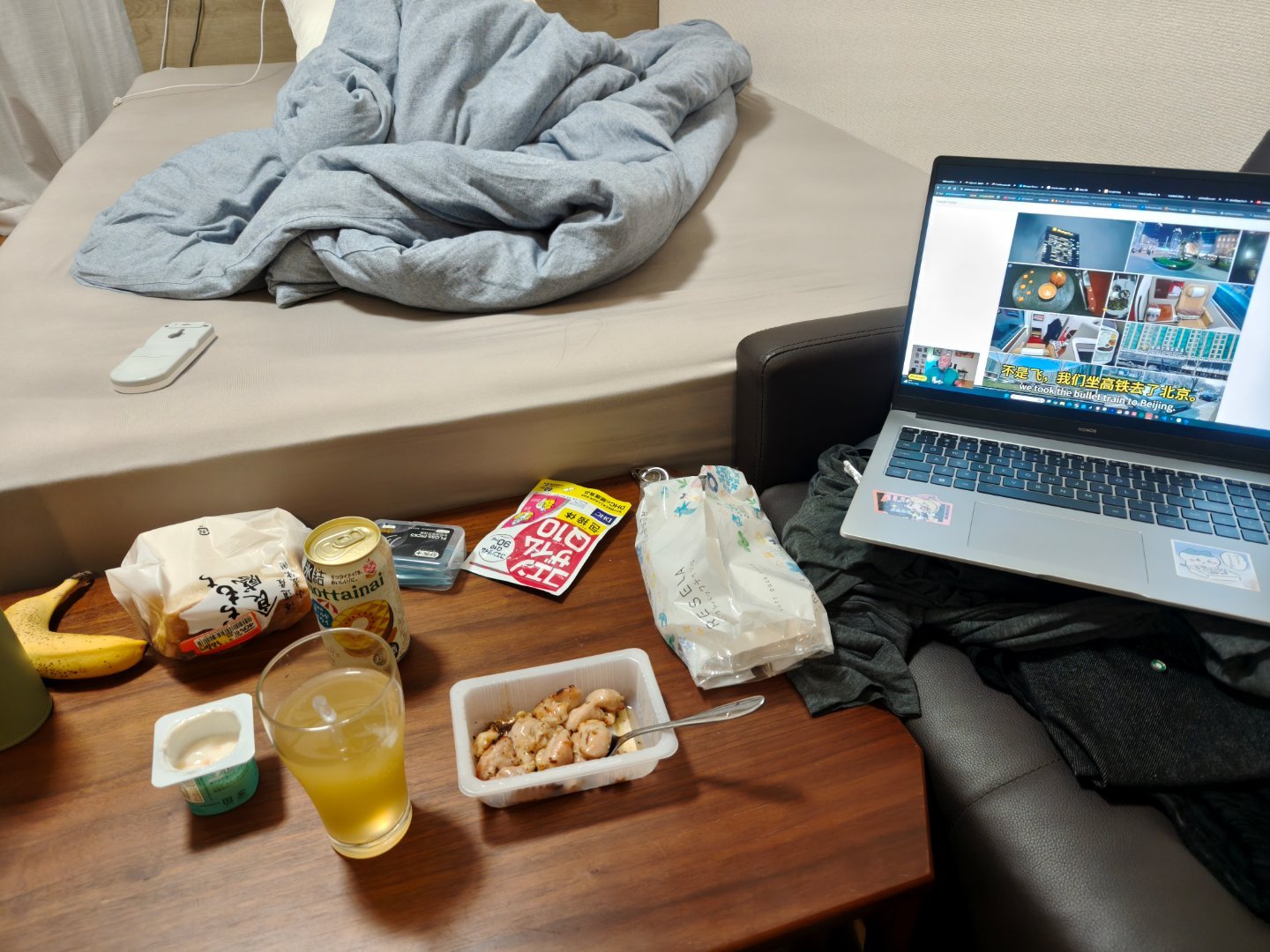 宁静的夜宵时光，， 