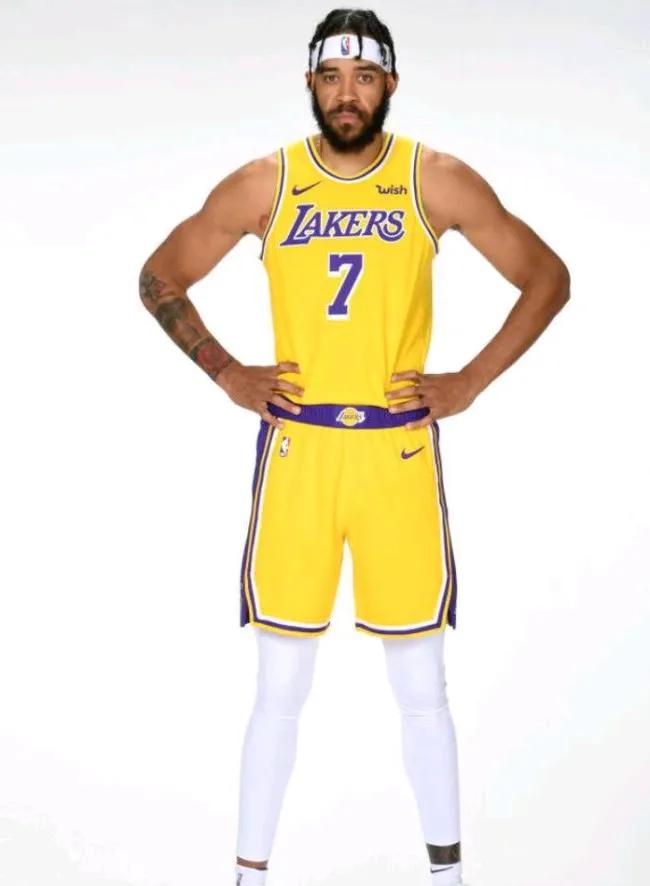 重磅！麦基可能加盟广东！

据媒体报道，NBA冠军中锋、扣篮王麦基可能加盟广东华