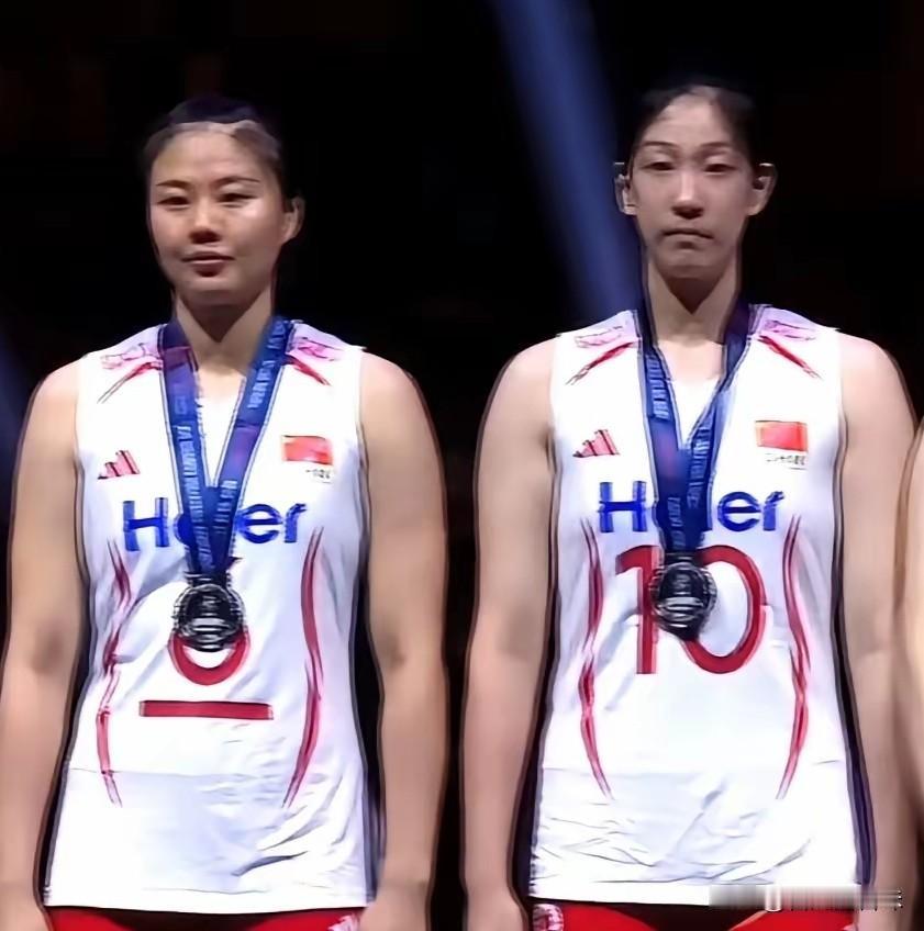 中国女排能否复仇泰国女排？今天就见分晓……
 
今天下午，中国女排将迎来在本届亚