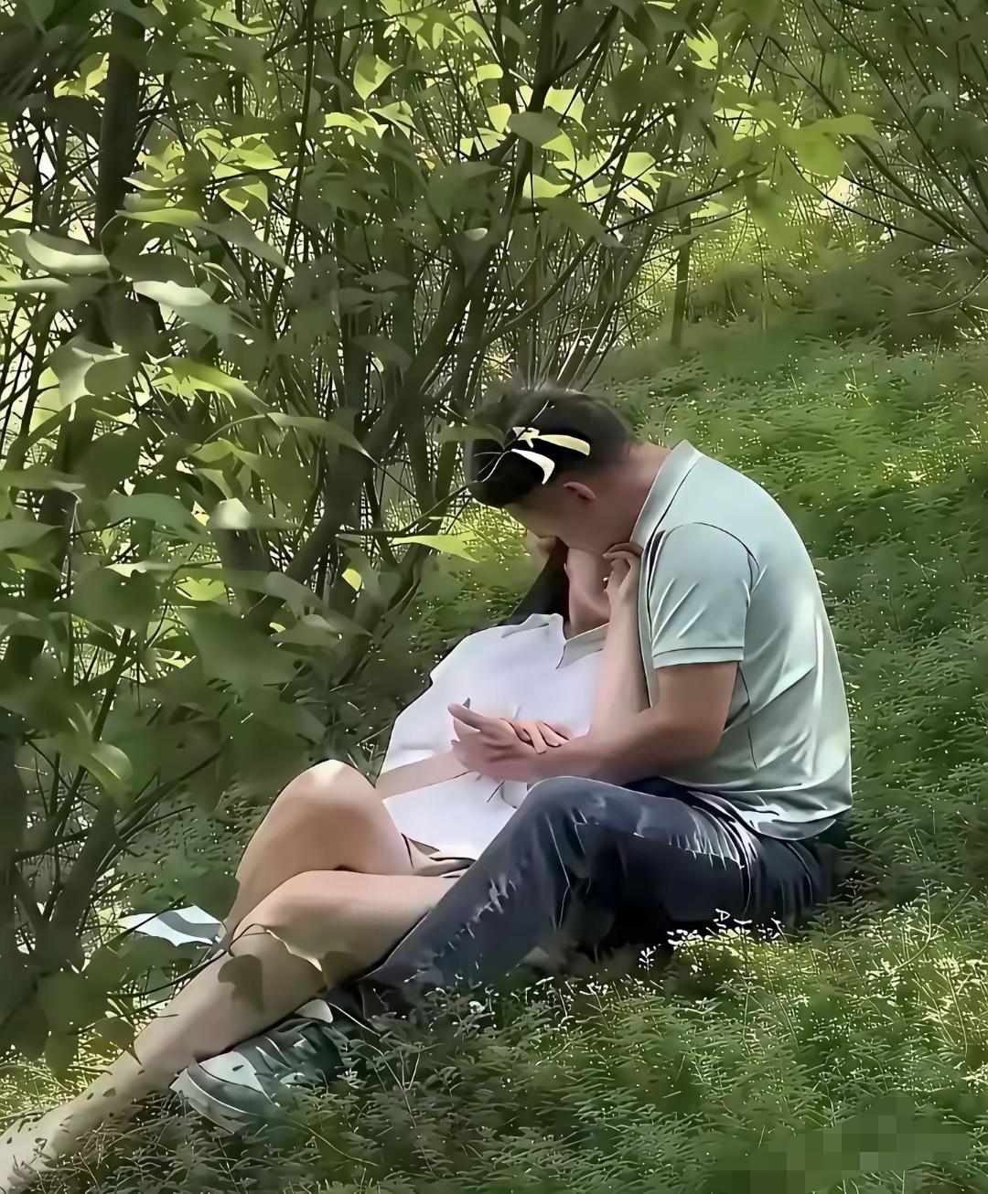 带上女朋友到大自然中享受生活