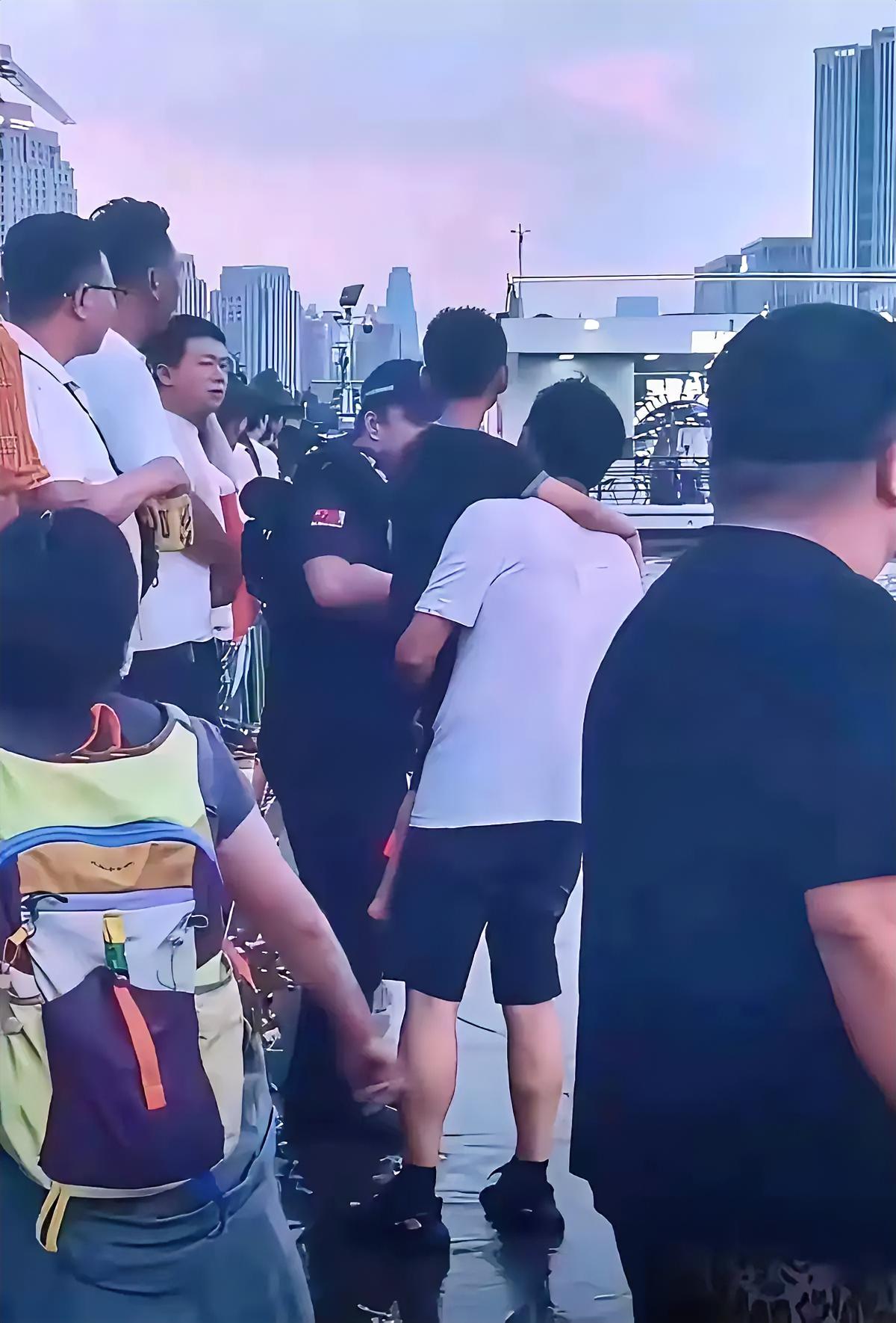 天津海河事件，
出事的母子能得到多少赔偿？由谁来赔？

第一，如果认定河道管理方