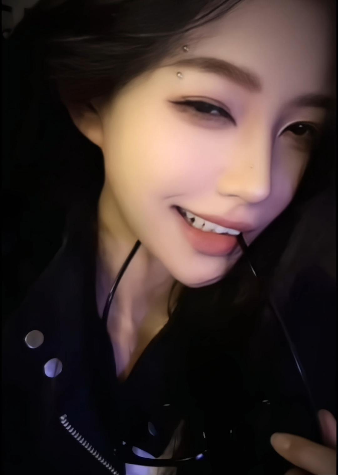 纯靠脸把妹