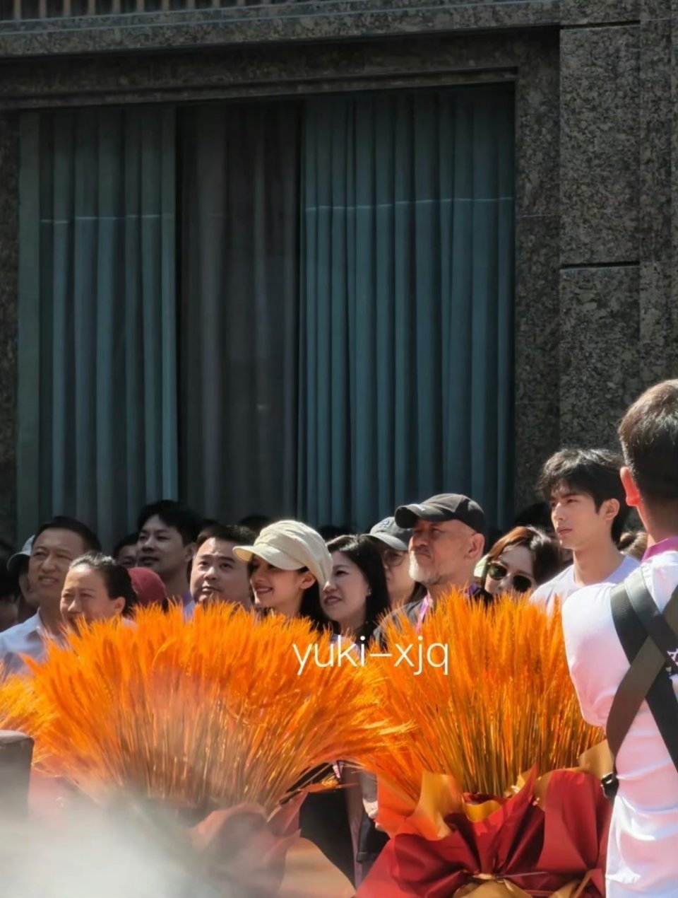 宋威龙张婧仪野狗骨头开机生图🈶 ​​​