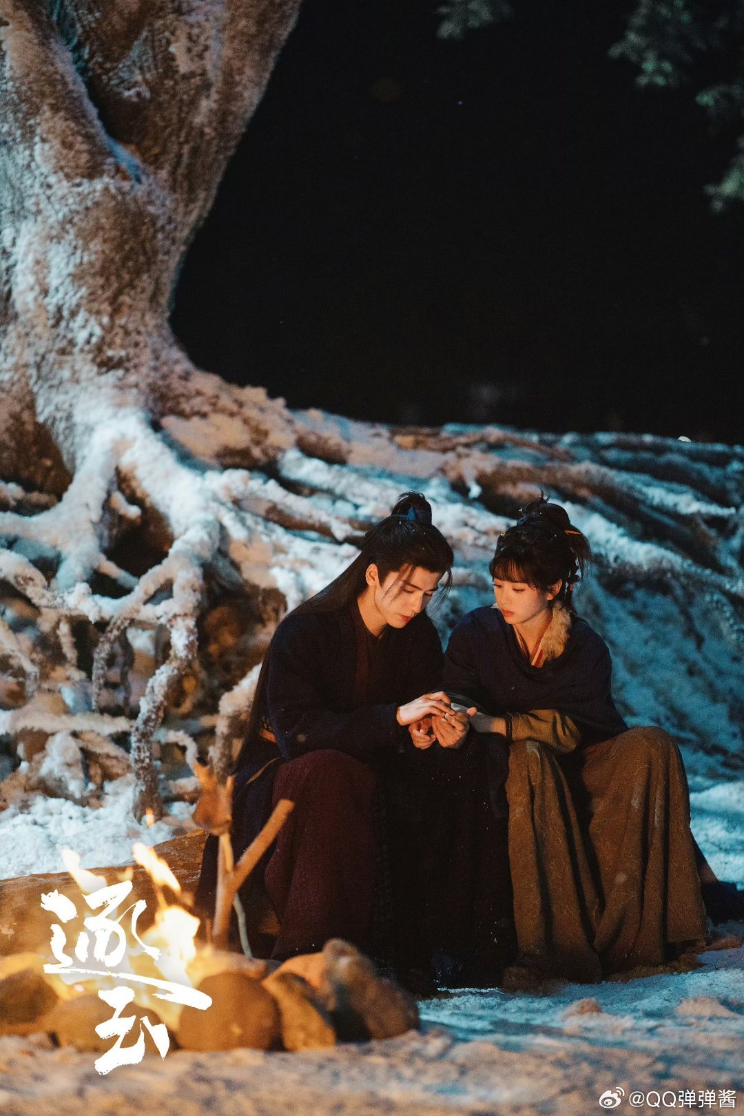 逐玉承认了逐玉越品越上头曾导的作品一如既往的稳稳发力，逐玉里不光有镜头美学，文学