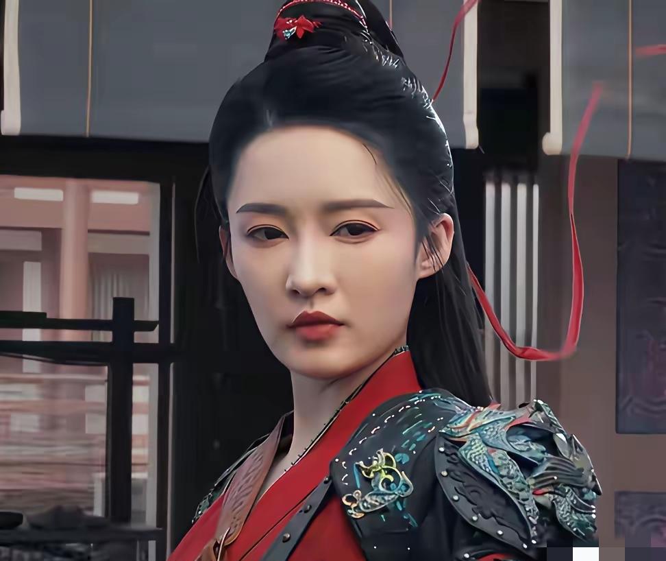 李沁一箭射穿帅旗，24小时播放1.2亿。
不是滤镜里的美人，是真能拉弓上马的将军