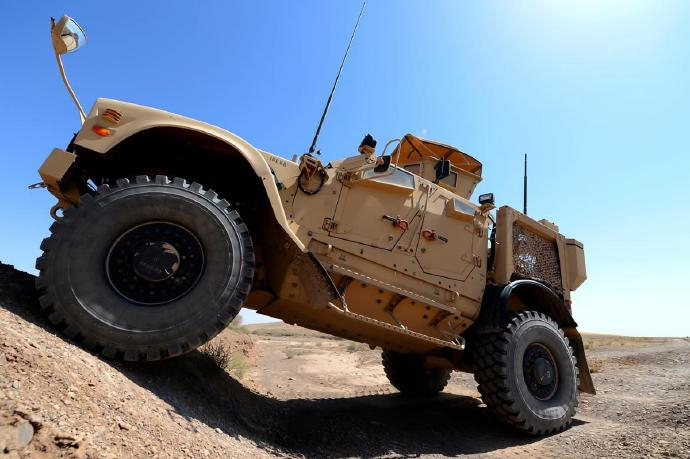 每天认识一件兵器 防地雷反伏击车（MRAP）防地雷反伏击车（Mine-Resis
