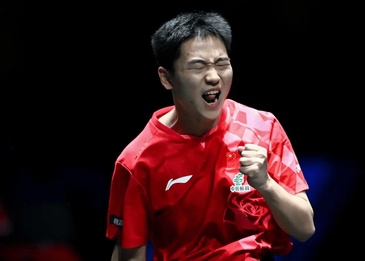 亚锦赛男单决赛：李天阳第二局11-9胜张本智和，局分2-0领先