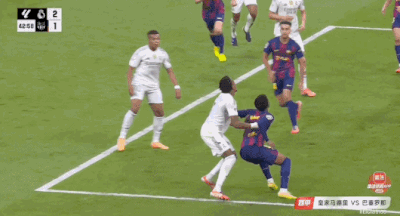 皇马vs巴萨国家德比皇马vs巴萨争议进球！贝林厄姆破门遭质疑，巴萨指认赫伊森肘击