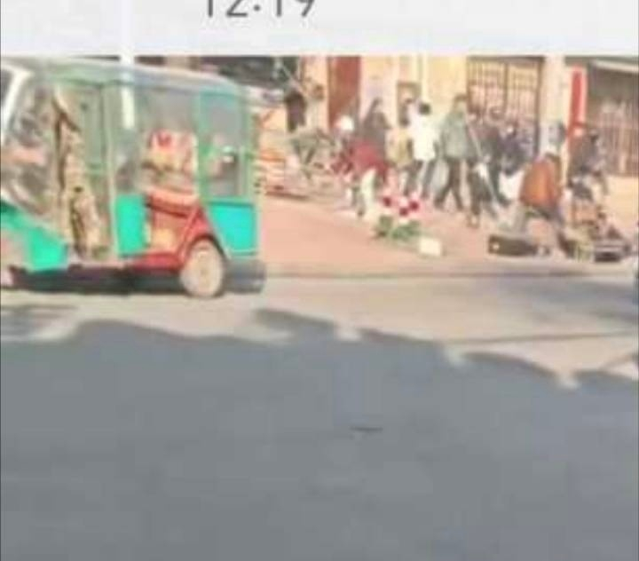 找茬游戏之发现亮哥 ，没有中间商赚差价的路透。