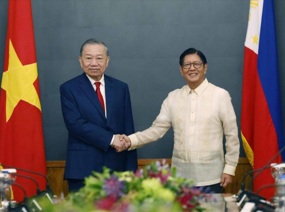 彻底破防后，日防长一语惊人，他想让中国明白：越南早就站日本了。草木皆兵！因我国试