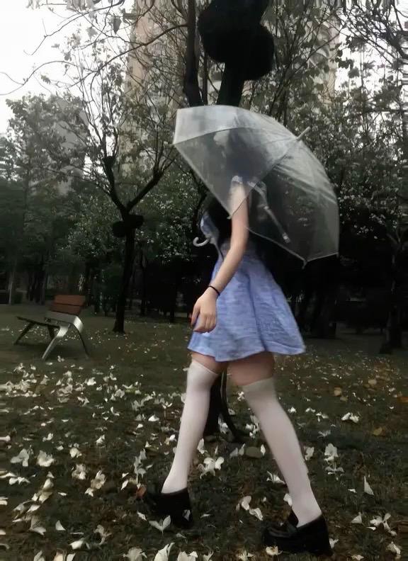 你的一切住在我心头 永远放不下