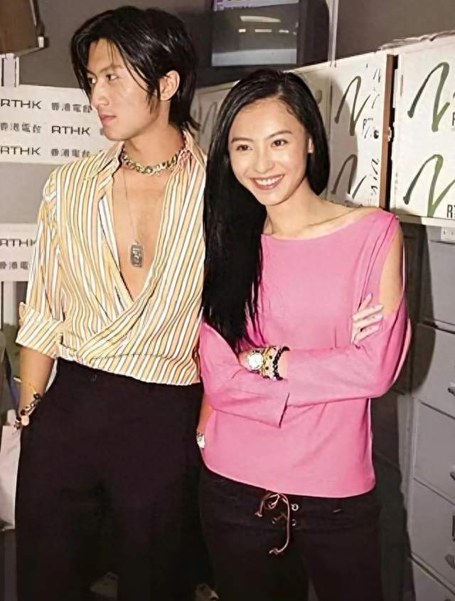 张柏芝输给谢霆锋了吗？这段婚姻里藏着成年人最深的博弈