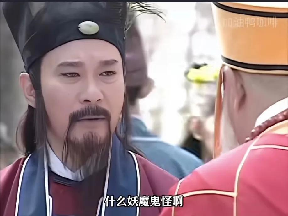 重温《新白娘子传奇》，才发现李公甫才是藏在烟火气里的真英雄。
 
说他伟大，是因