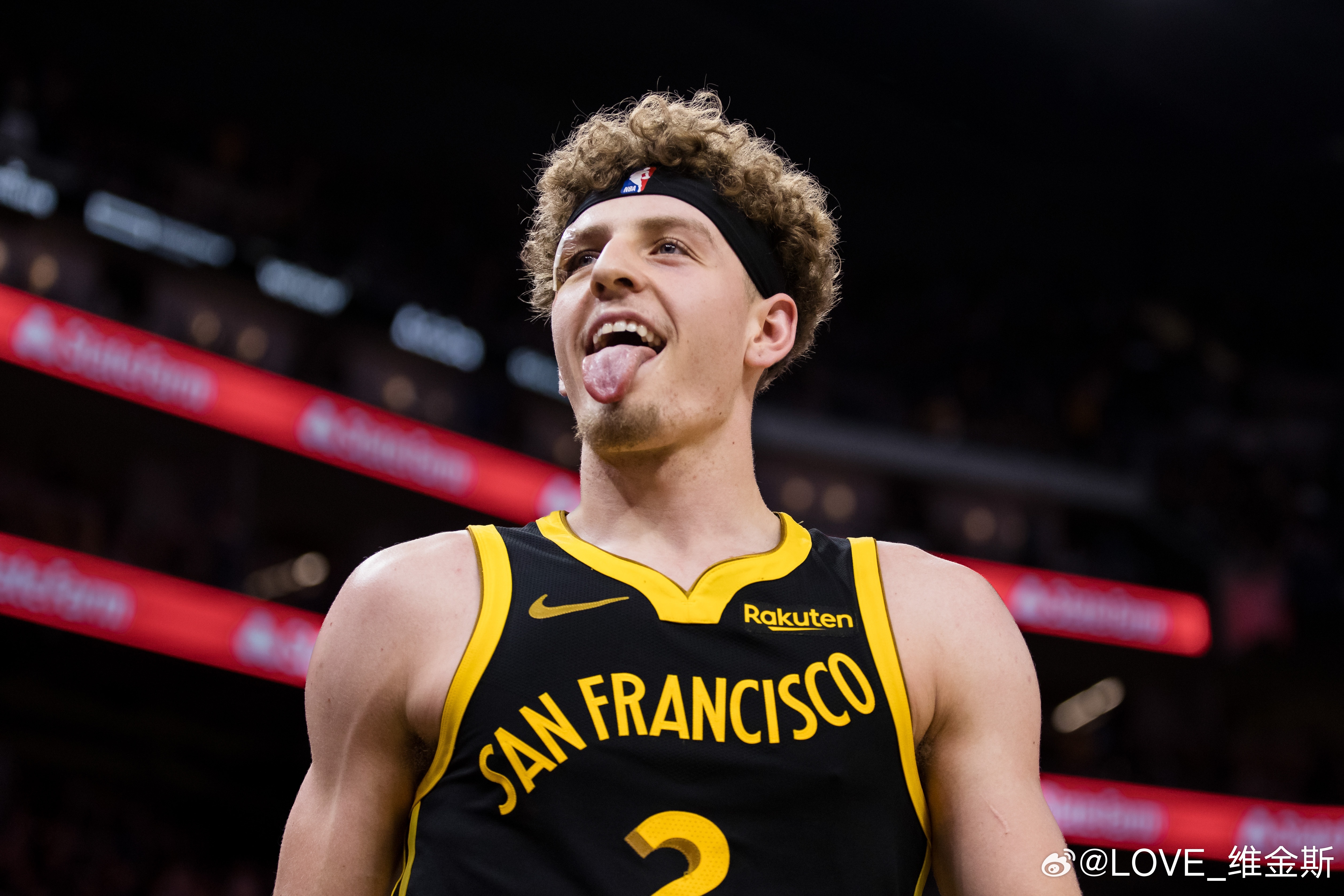 谈到给美国男篮当陪练的感觉时，波杰姆斯基说道：“没有比这感觉更好的了。我认为对于