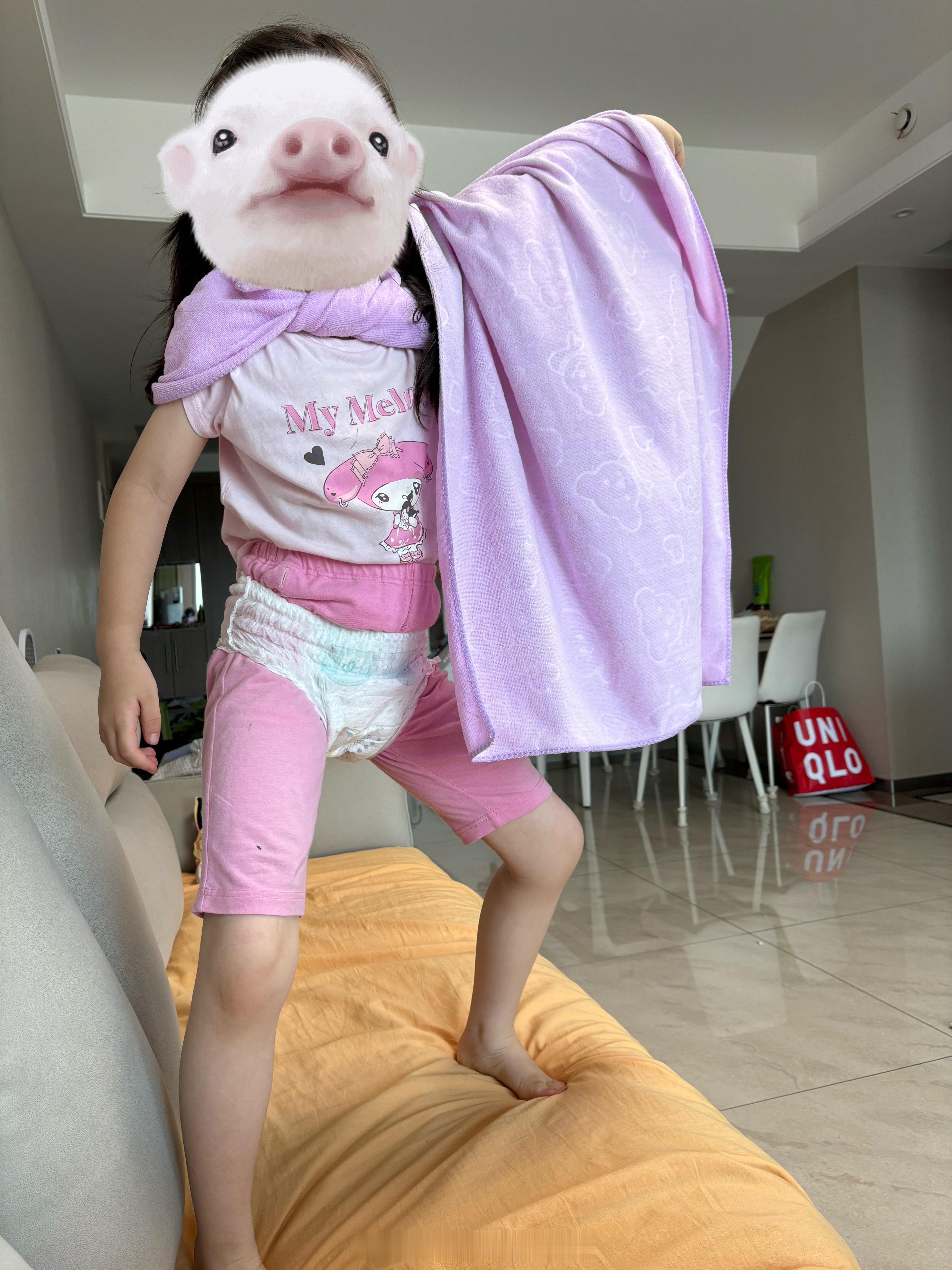我真是服了这家伙……假期孩子在家是怎么作妖的……月月的世界