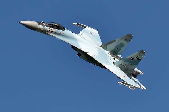 【乌克兰击落第9架俄军Su-35战机 俄方证实飞行员弹射】乌克兰空军表示，乌方防