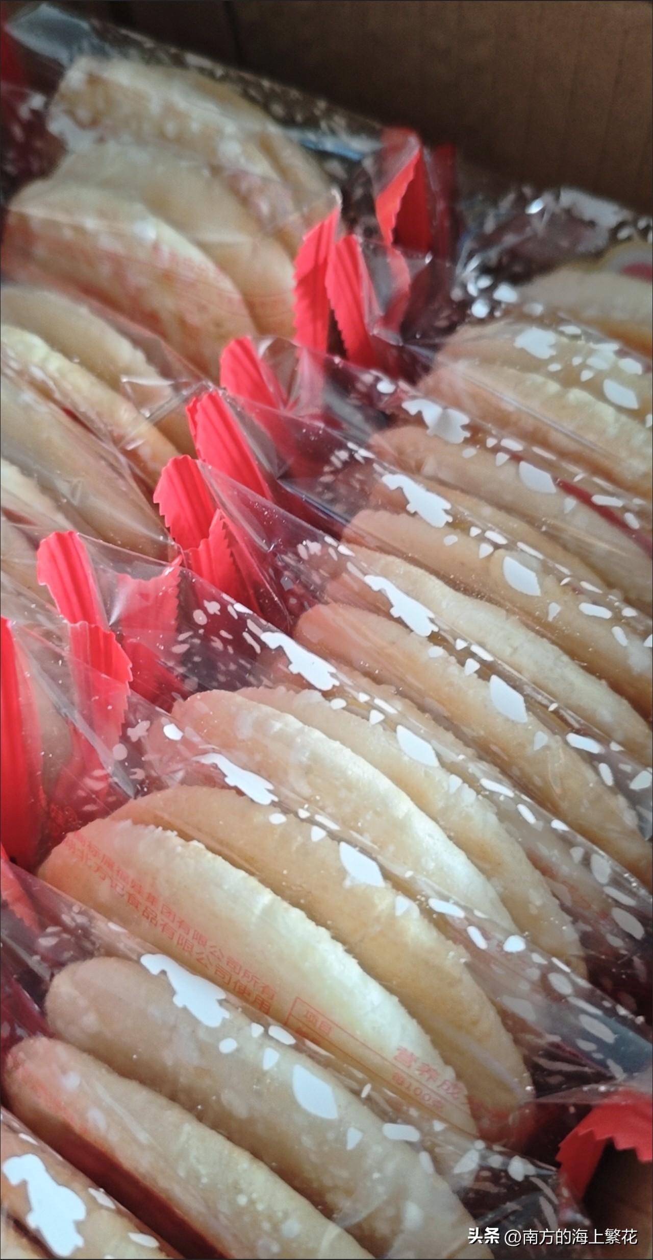 过年买的零食，你们都是怎么安排的？
年一过，家里的零食一大堆剩下的，吃也吃不完，