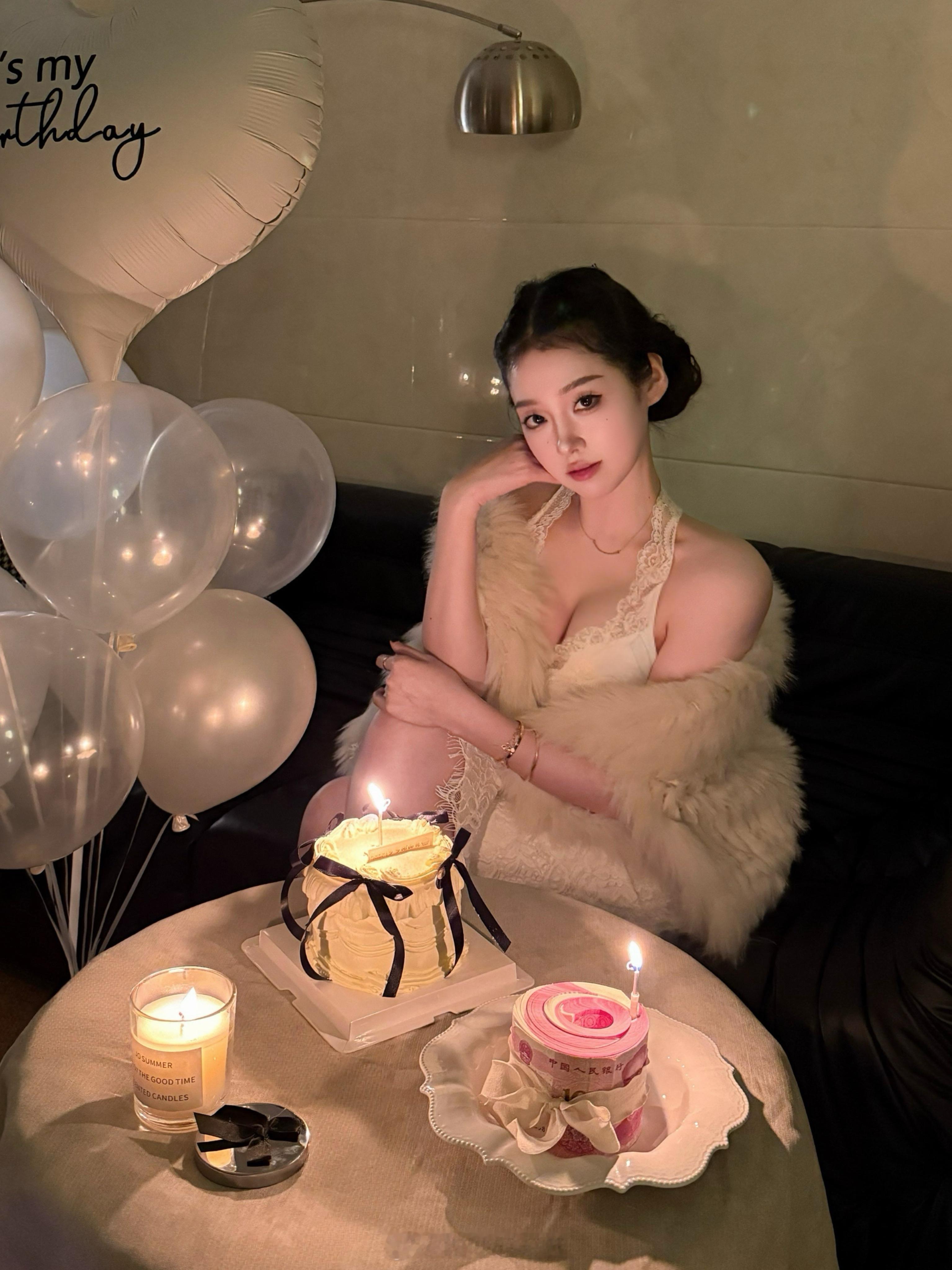 ʜᴀᴘᴘʏ ʙɪʀᴛʜᴅᴀʏ 30th ˏ𓌉🎂𓇋ˎ站在三十岁的门前：门内是