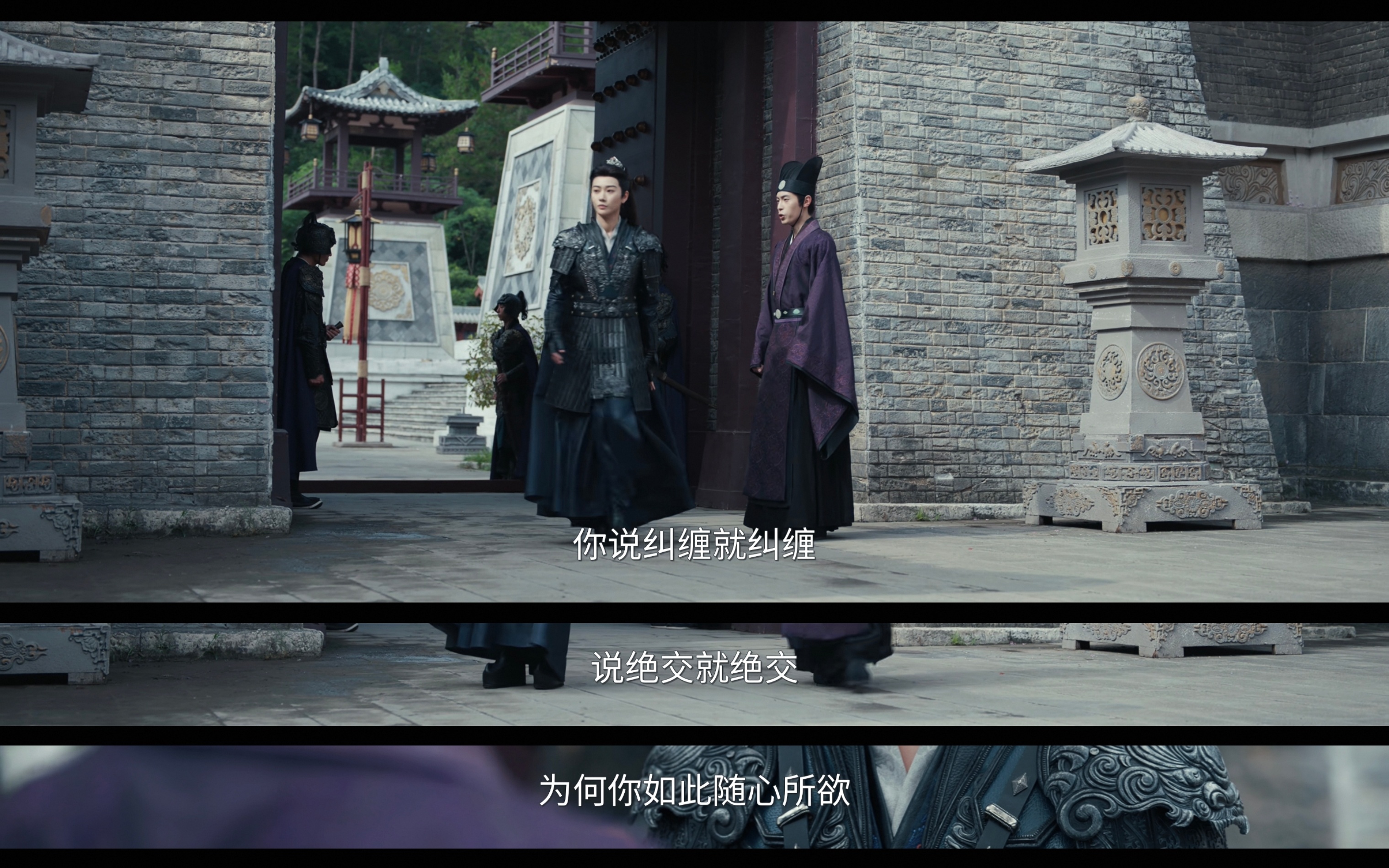 就爱吃这种闺蜜点破后还不清楚自己心意，原本蛮不在乎直到身边不再聒噪才觉得不痛快的