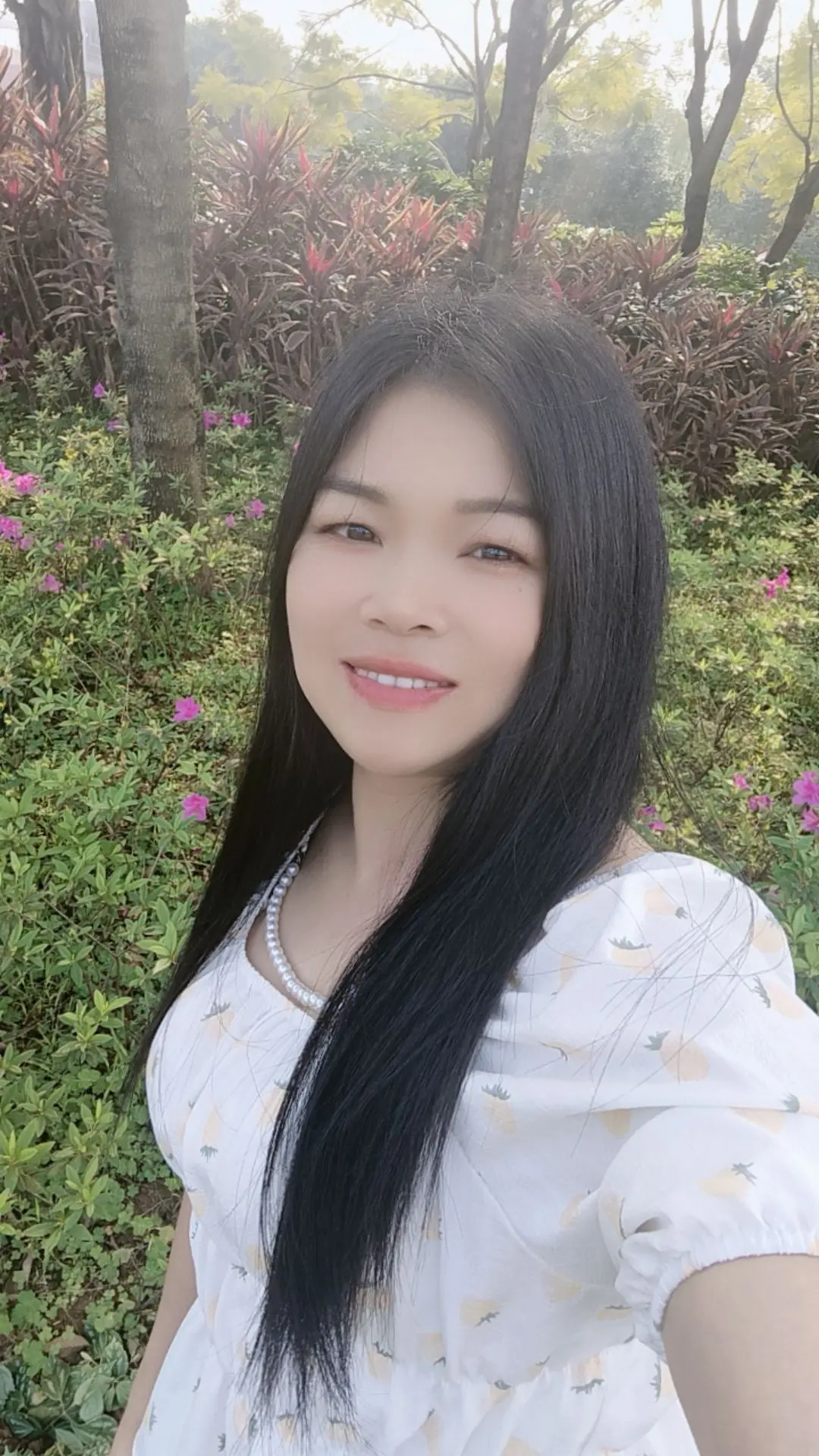 爱笑的傻丫头