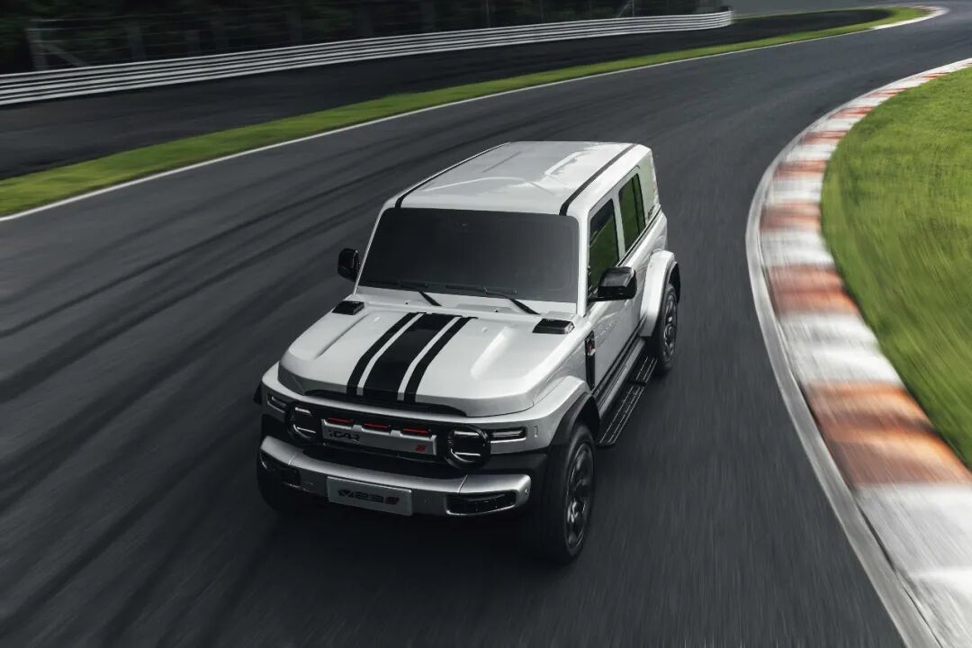 汽车资讯 iCAR V23自上市以来，凭借鲜明的方盒子造型与出色性能，已成为今年