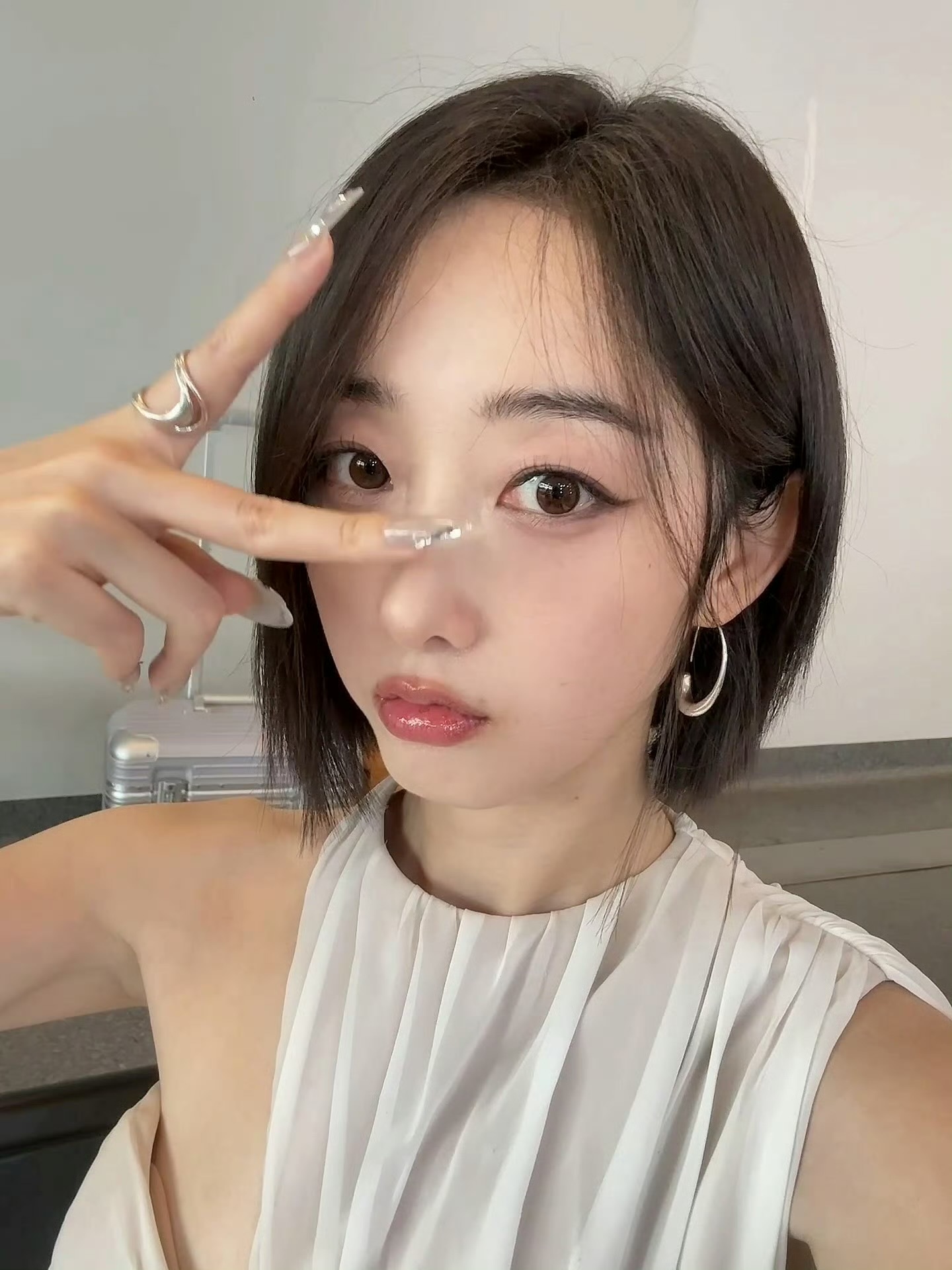 蒋梦婕澄清网传身高155这网传也太离谱了[doge]美女好有梗[哈哈]就这么萌萌