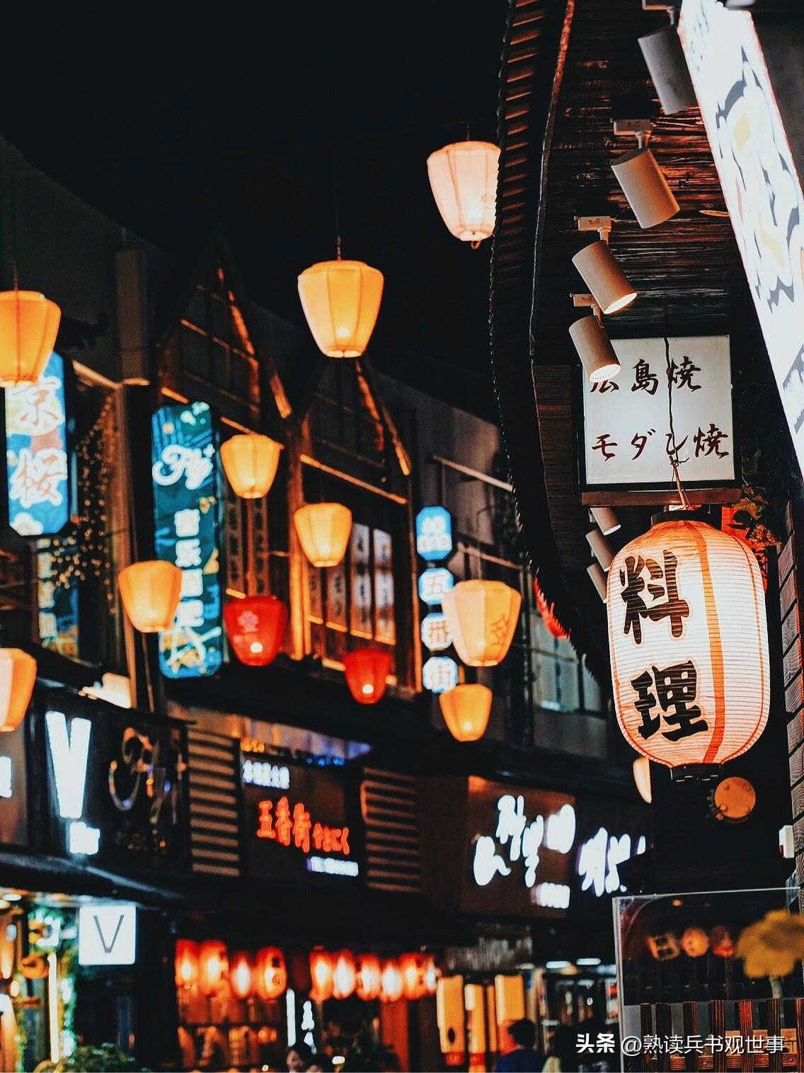 无锡不过摘了几盏日式灯笼、换上中式飞檐，日本朝野便坐不住了，急着喊话求和。
《孙