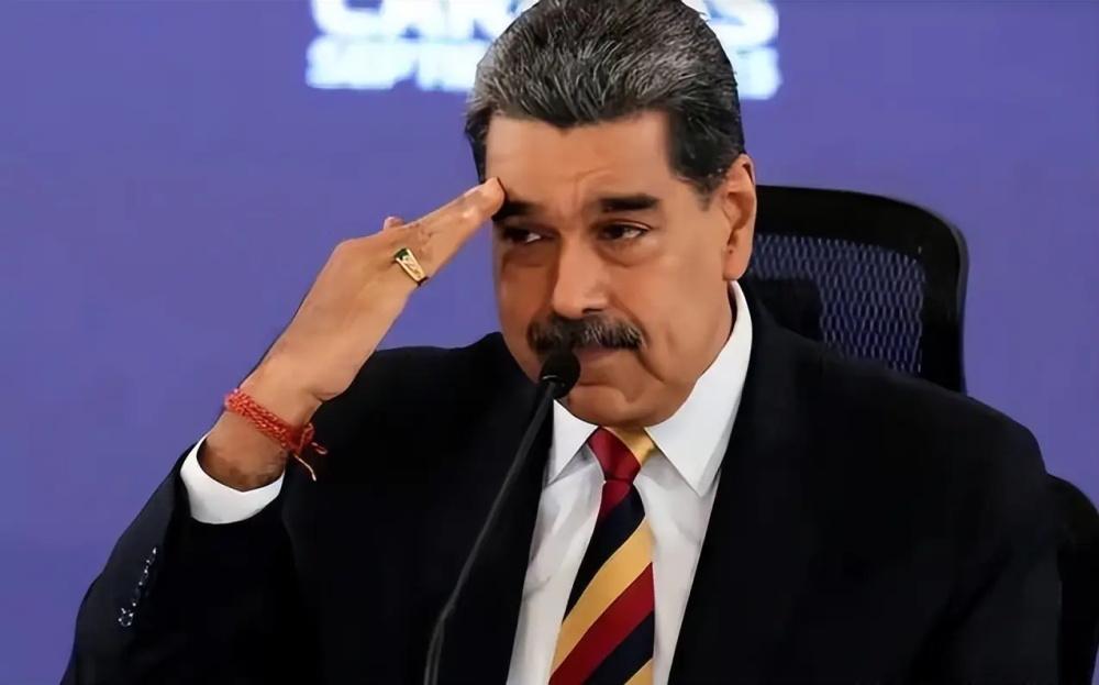 怎么也是震惊

新年伊始最震惊的国际消息莫过于委内瑞拉总统马杜罗夫妇被美军抓获。