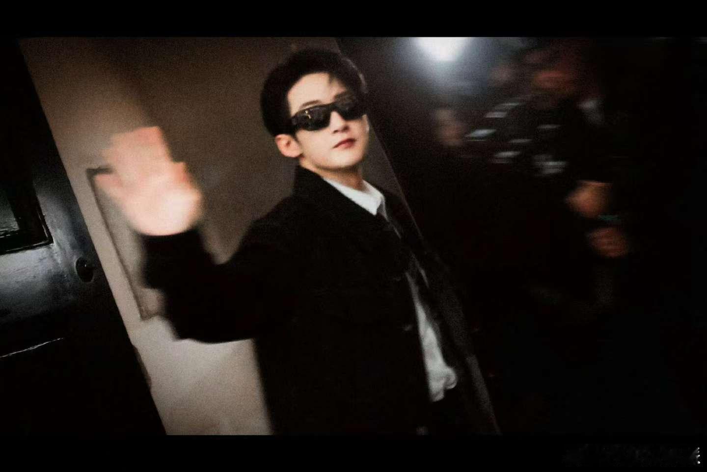 檀健次米兰时装周状态  檀健次出席米兰时装周Fendi秀场，刚官宣就被邀请参与品