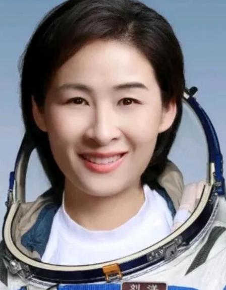 航天女侠刘洋，在出征太空之前，丈夫竟突然失踪，在她完成航空任务以后，才得知丈夫竟
