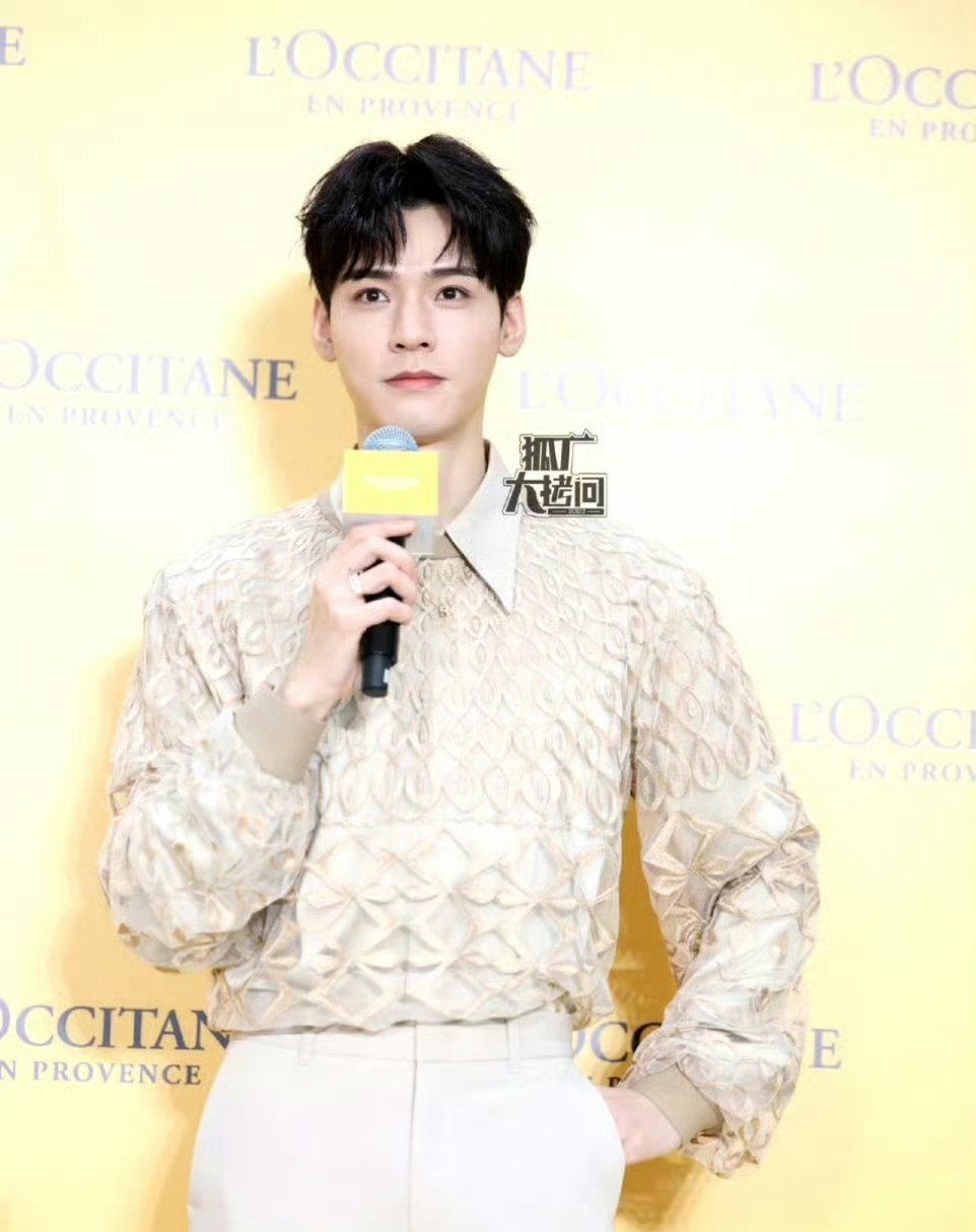 龚俊怎么就是没什么水花呢 ​​​