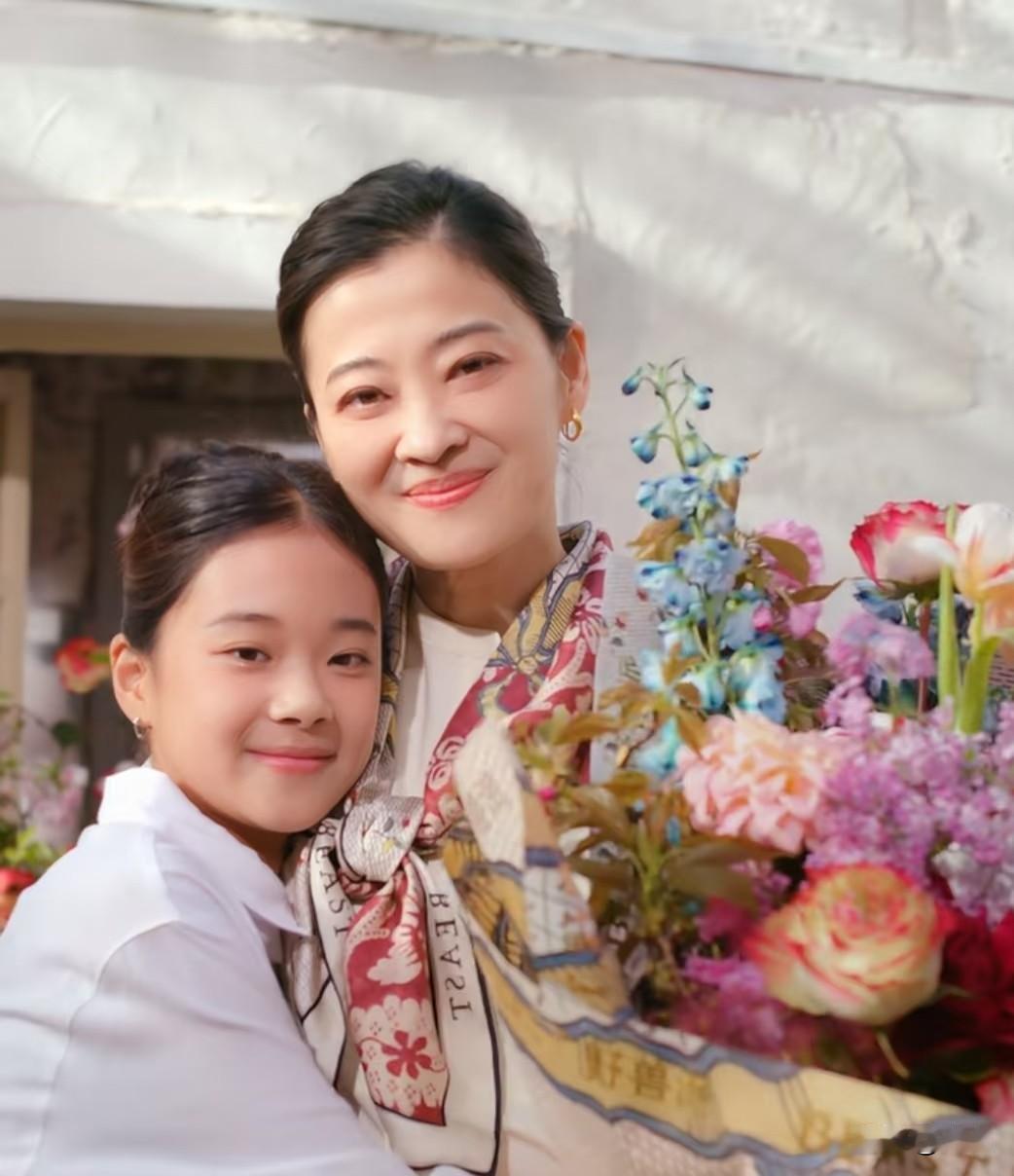 梅婷谈高龄生育：最好的婚姻，从不会逼你生孩子
 
梅婷曾坦然分享过自己高龄备孕的